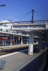 ヴェルサイユ・シャンティエ駅